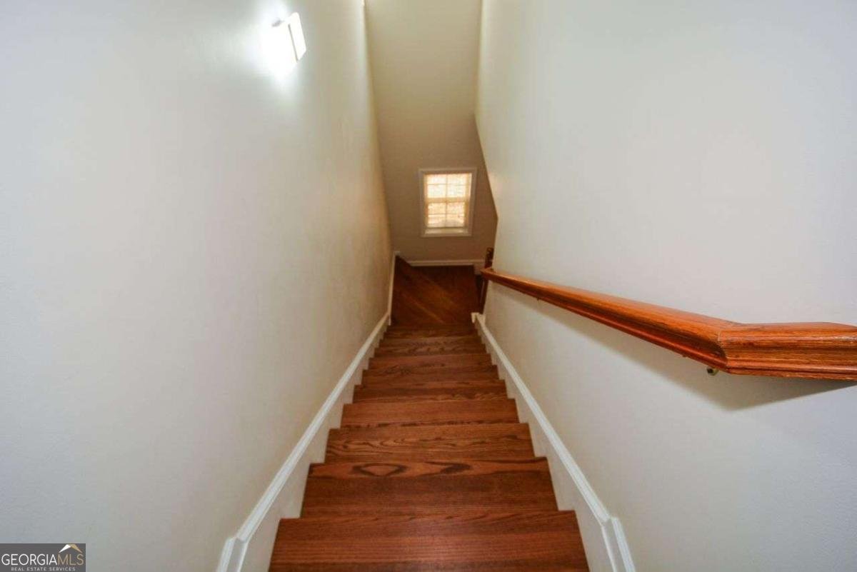 1749 Oakbrook Lane Kennesaw - Photo 18