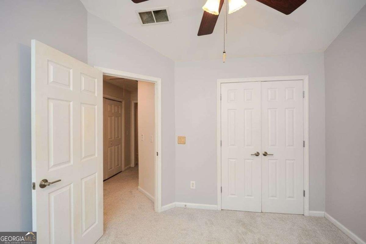 1749 Oakbrook Lane Kennesaw - Photo 32