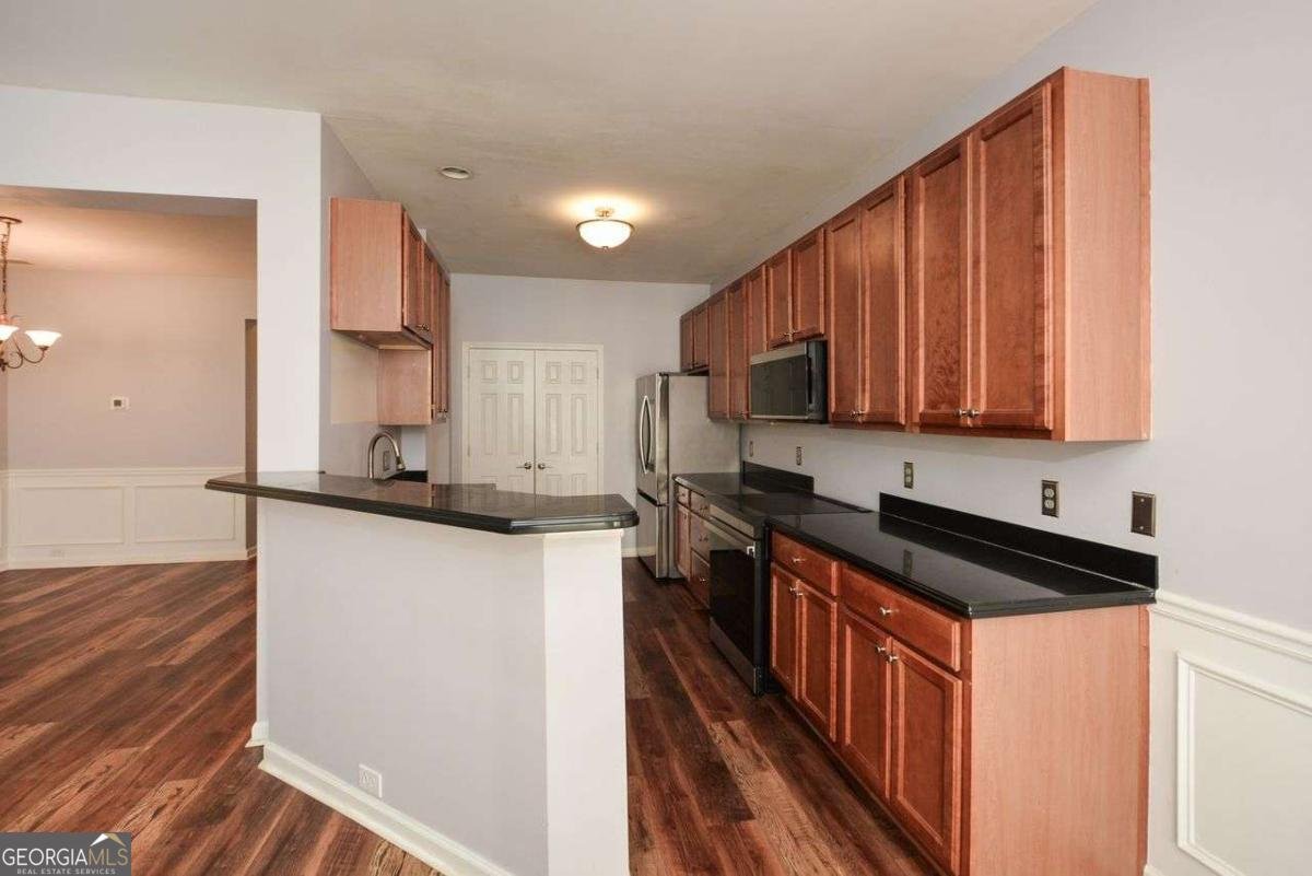 1749 Oakbrook Lane Kennesaw - Photo 8