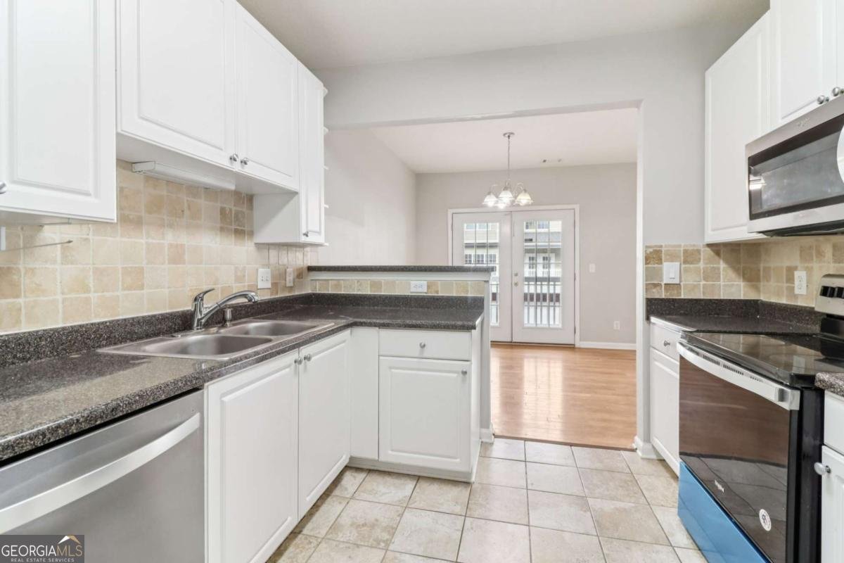 5112 Woodland Lane Alpharetta - Photo 11