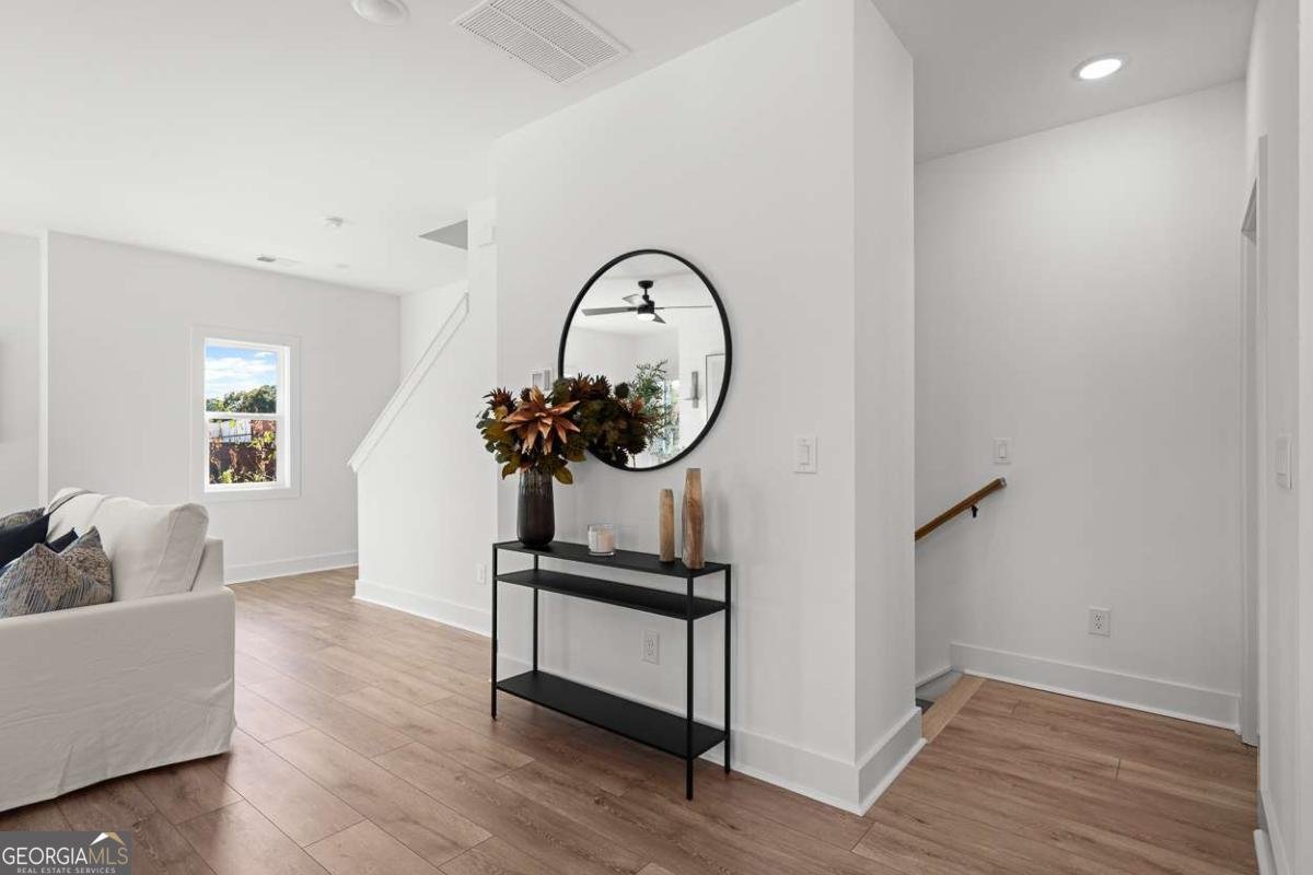 369 King's Landing Hapeville - Photo 13