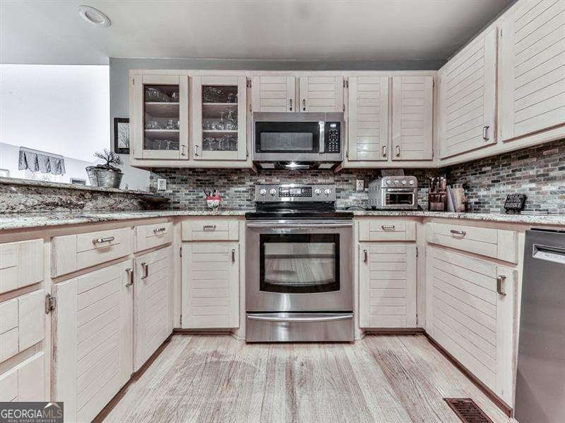 5855 Wills Lake Road Cumming - Photo 16