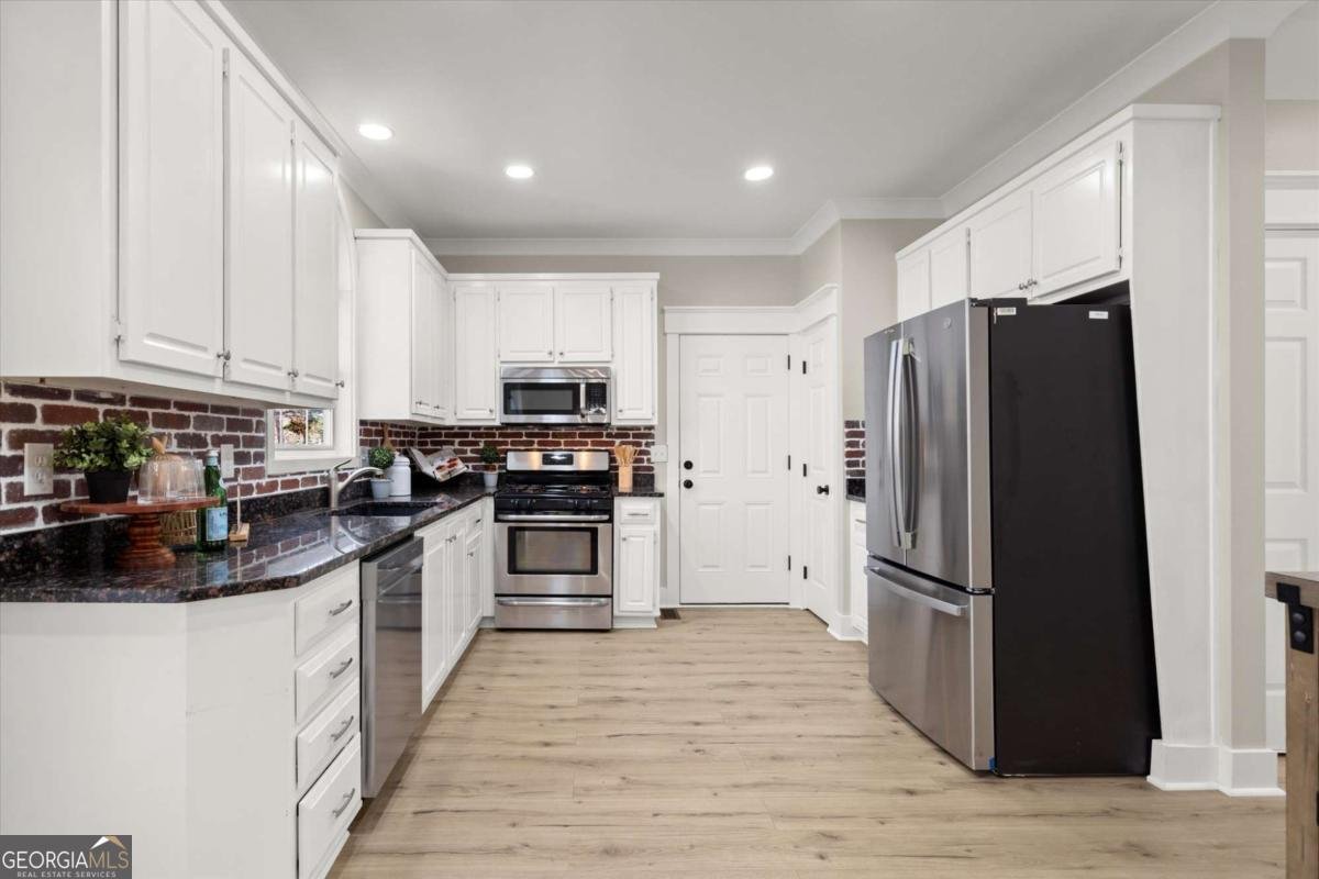 377 Westchester Way Canton - Photo 21