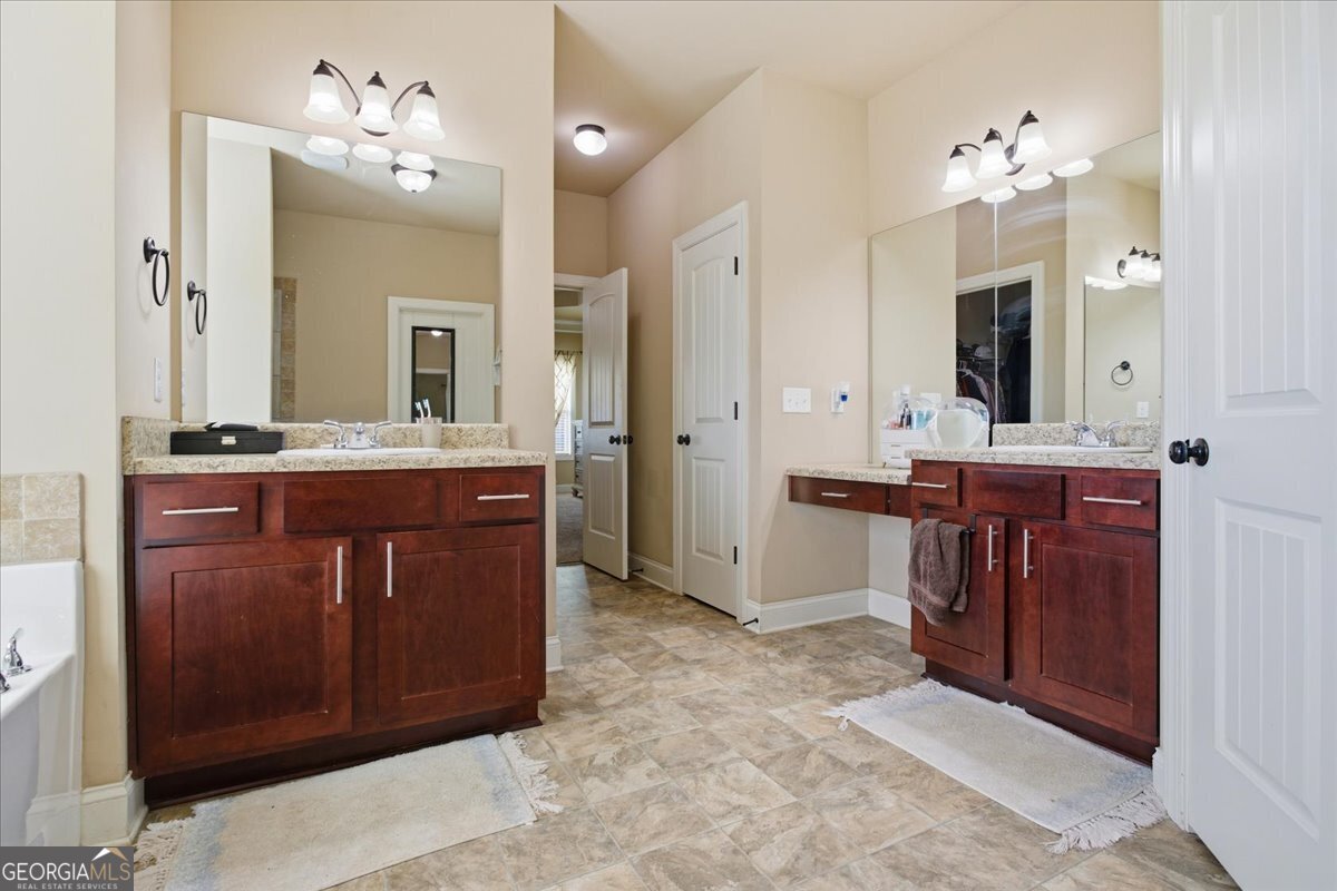 440 Creekside Park Covington - Photo 22