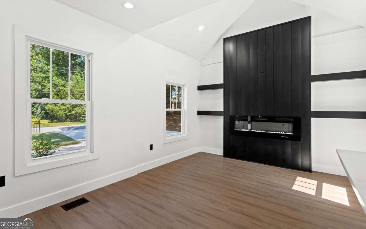 525 Medlock Road Decatur - Photo 9