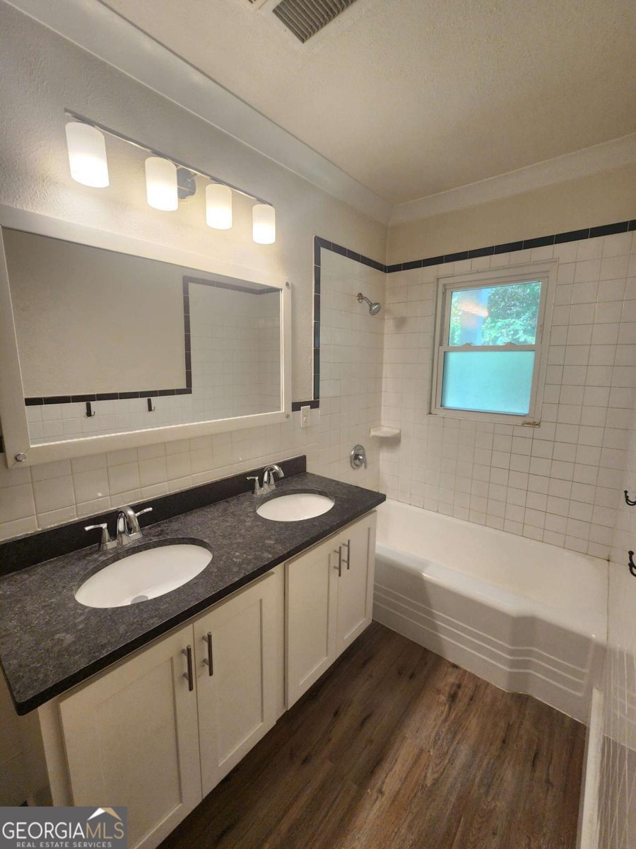 490 Ofarrell Street Athens - Photo 10