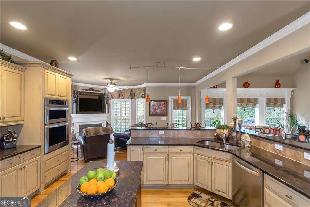 152 Southgate Boulevard Mcdonough - Photo 14