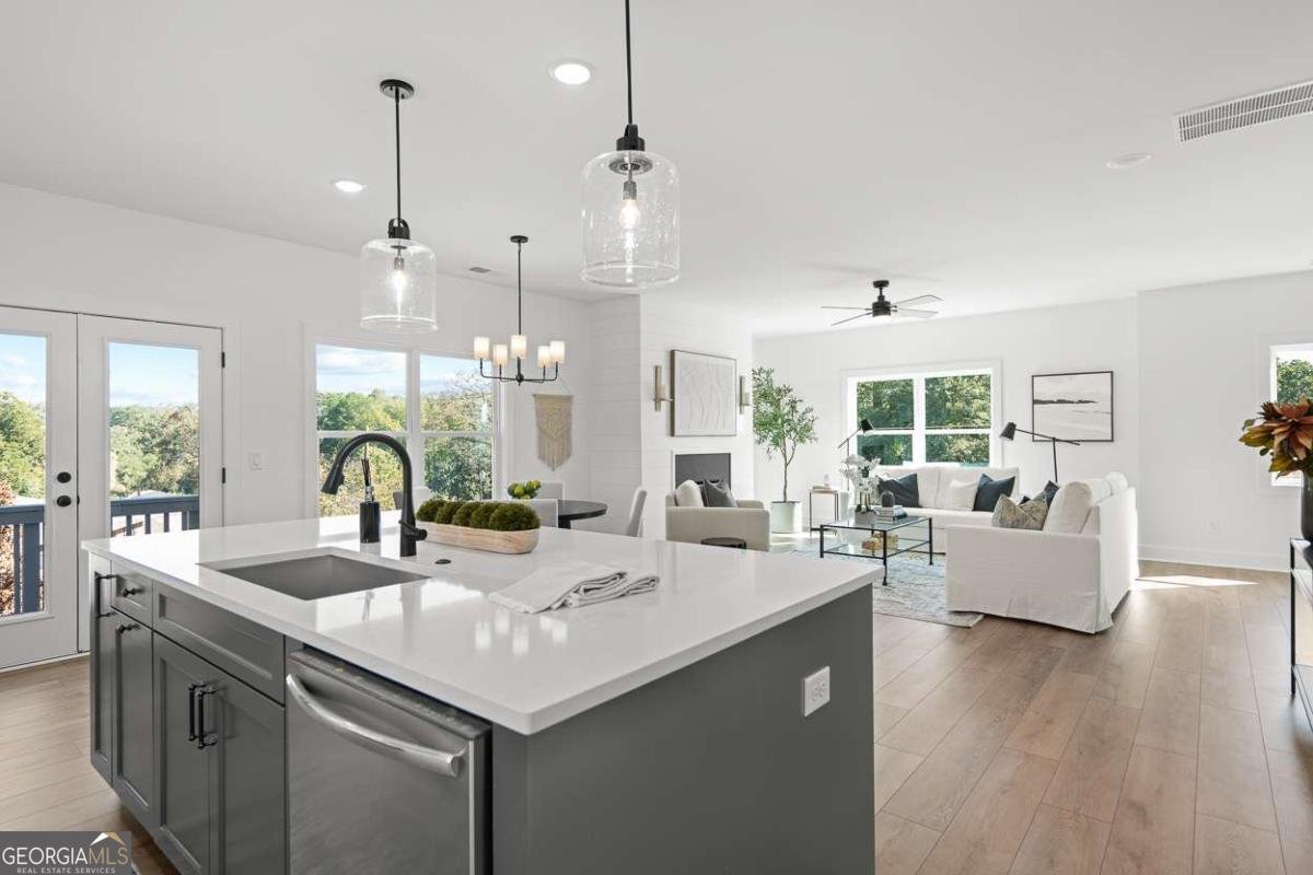 367 King's Landing Hapeville - Photo 11