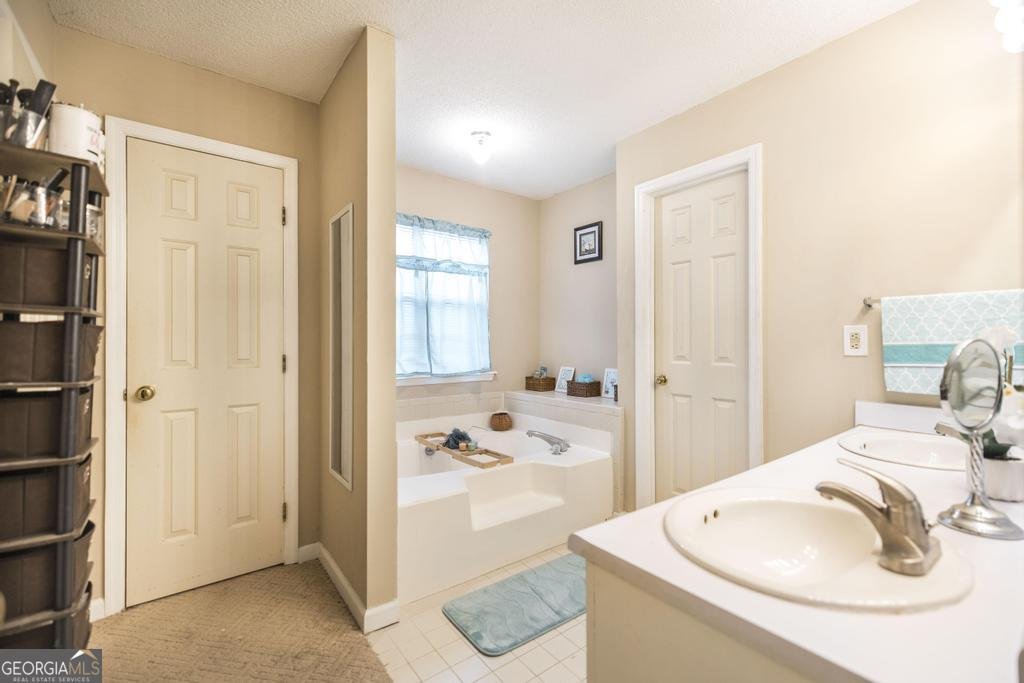 5158 Bowman Road Macon - Photo 9