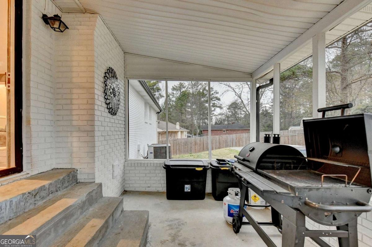 2136 Briarwood Court Snellville - Photo 37