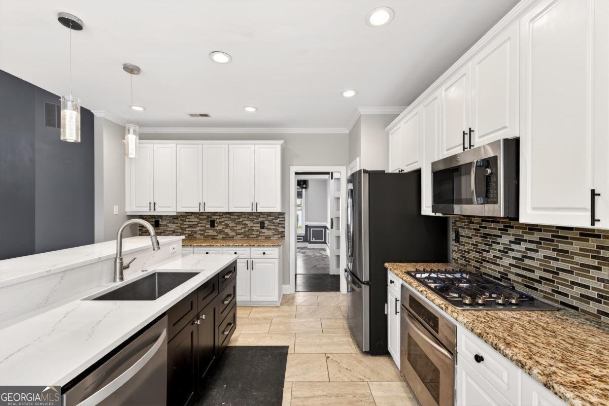 250 Haydens Walk Court Johns Creek - Photo 12