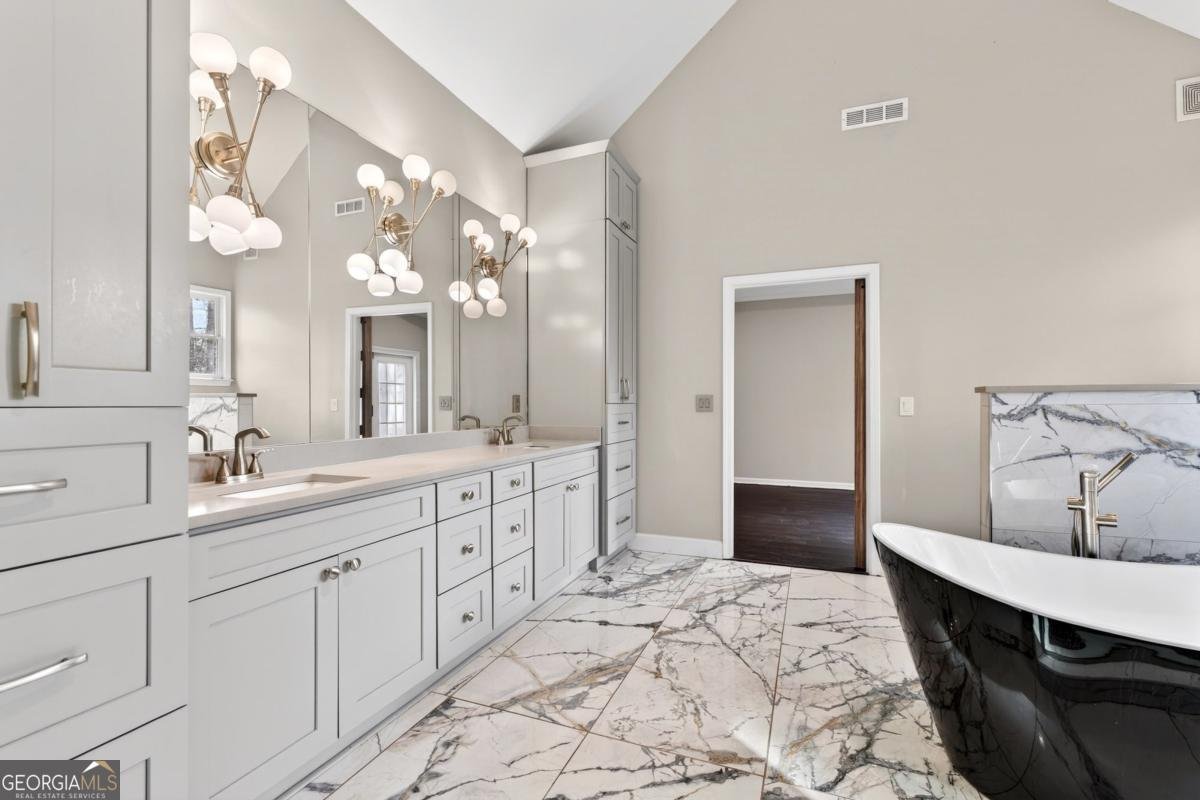 250 Haydens Walk Court Johns Creek - Photo 21