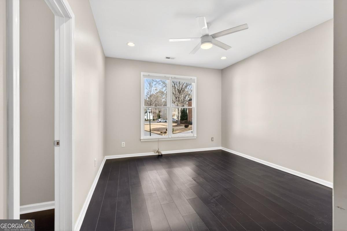 250 Haydens Walk Court Johns Creek - Photo 25