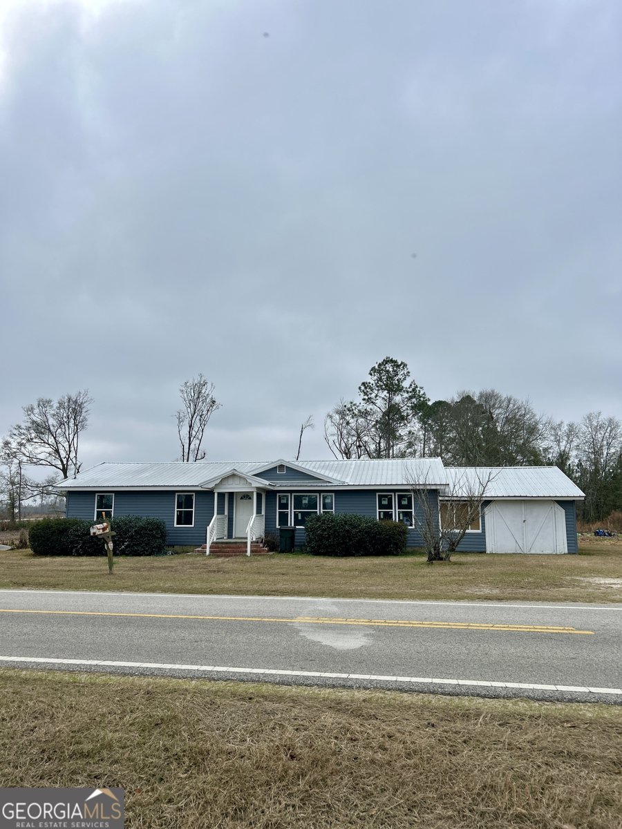 7468 George Deen Road West Green - Photo 1