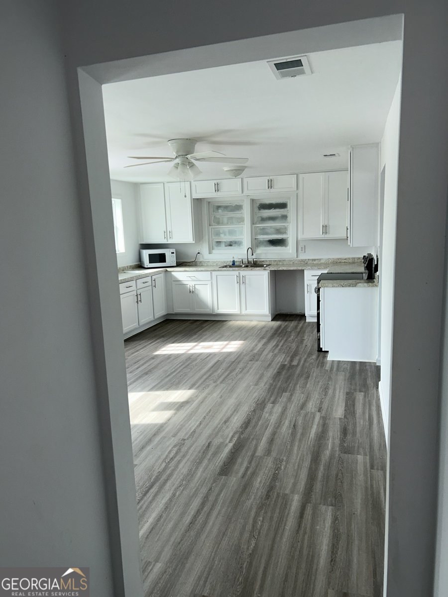 7468 George Deen Road West Green - Photo 21