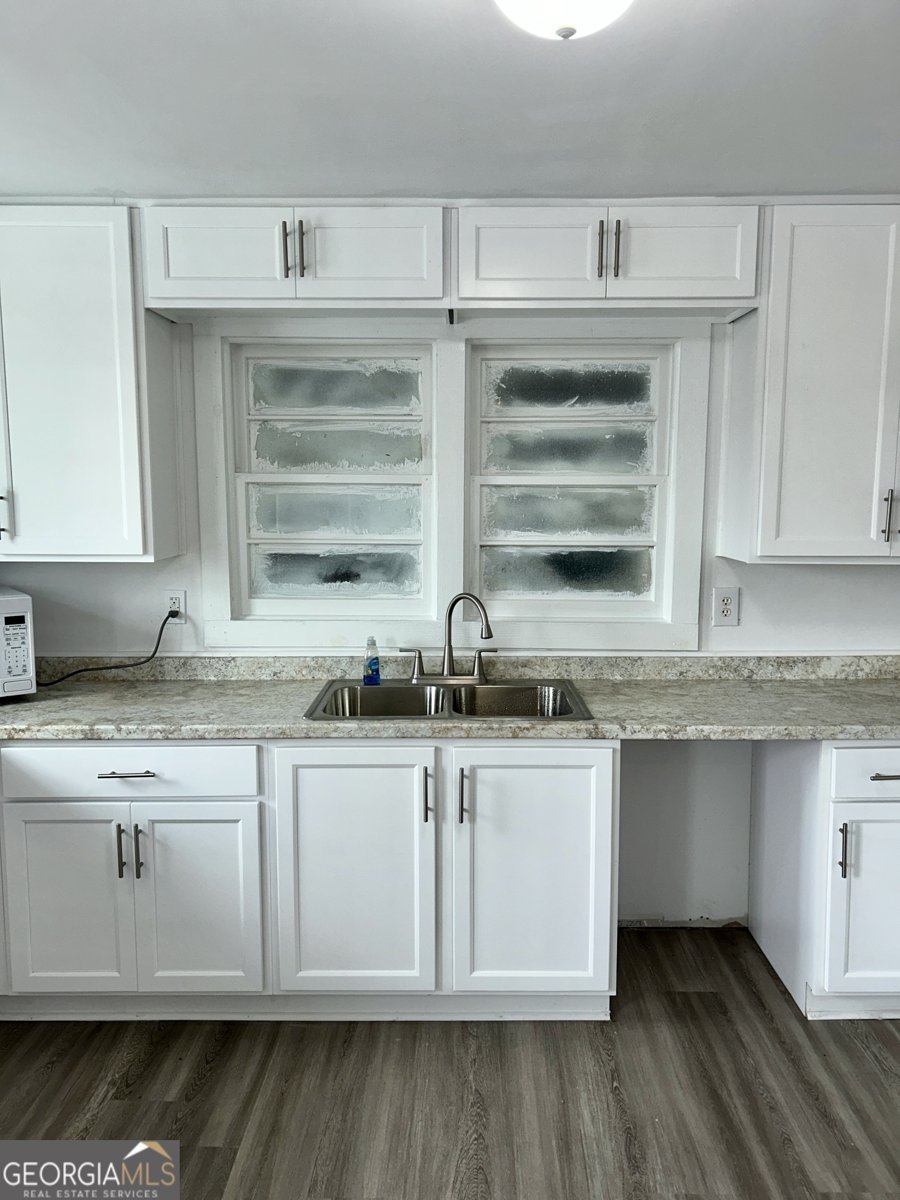 7468 George Deen Road West Green - Photo 9