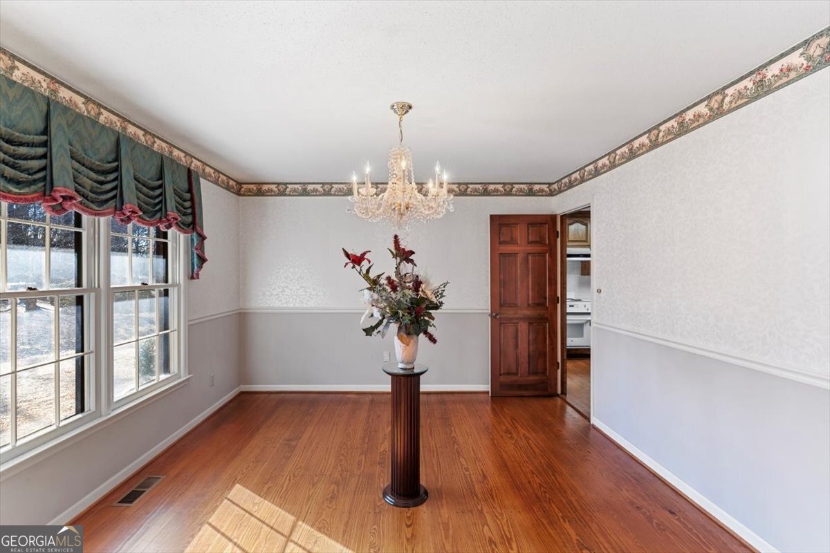 111 Tanglewood Drive Cartersville - Photo 11