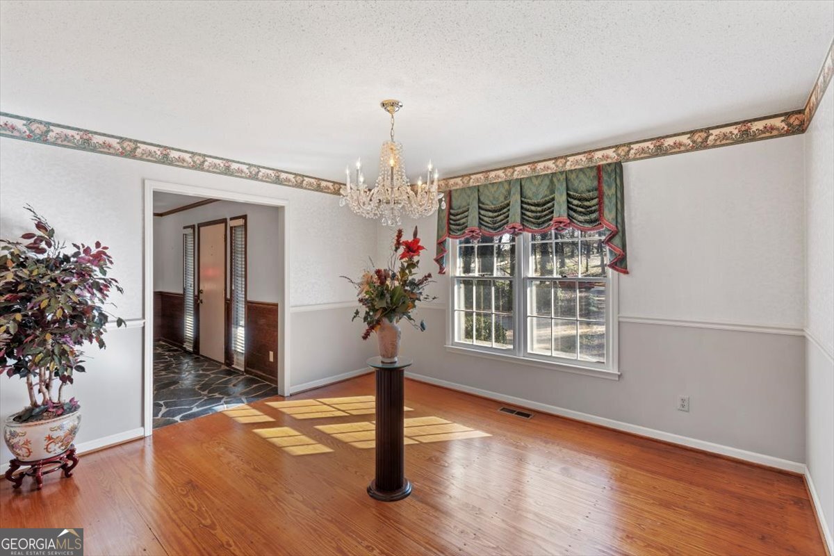 111 Tanglewood Drive Cartersville - Photo 12