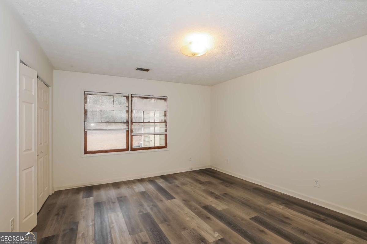 7074 Williamsburg Drive Riverdale - Photo 9