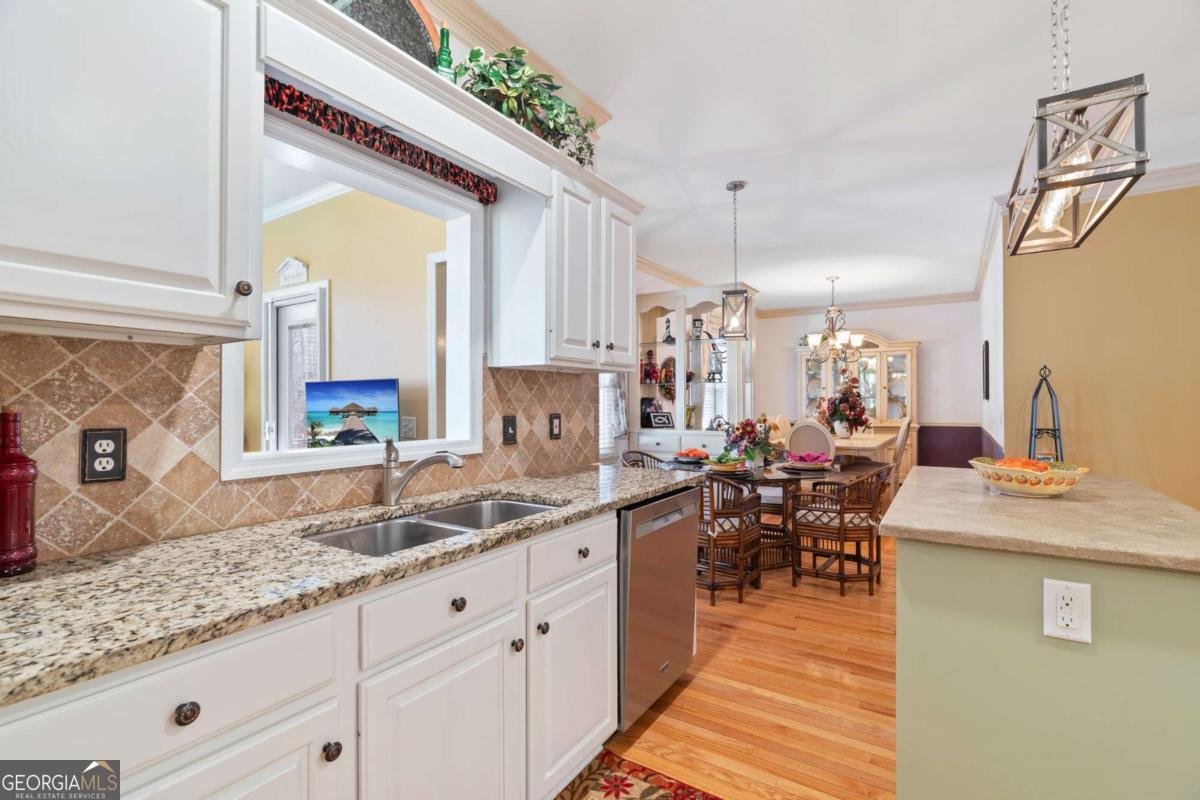 1945 Tiner Court Cumming - Photo 14