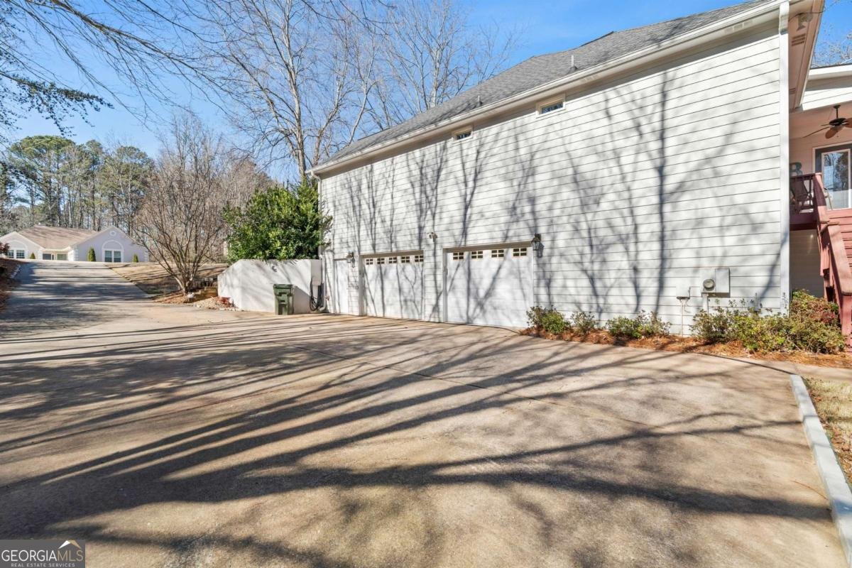 1945 Tiner Court Cumming - Photo 47