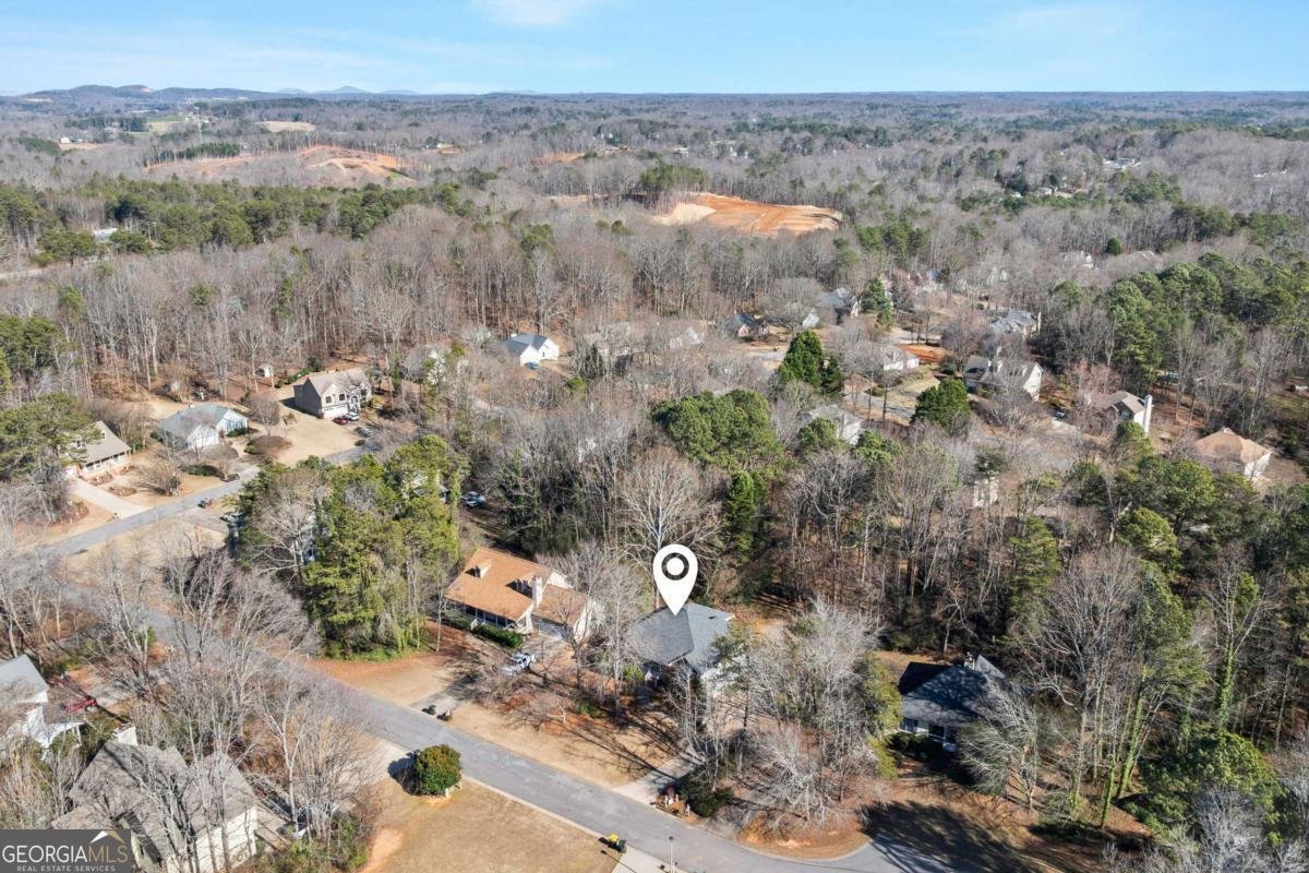 1945 Tiner Court Cumming - Photo 54