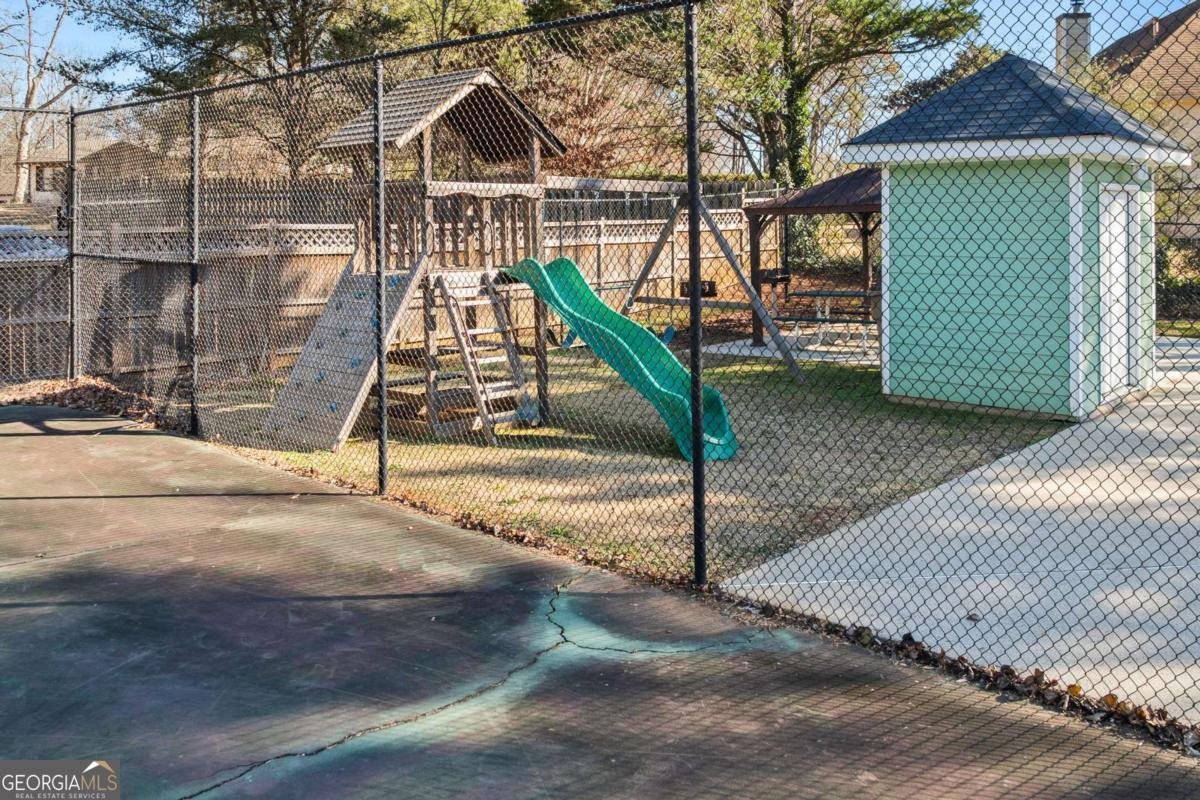 1945 Tiner Court Cumming - Photo 59