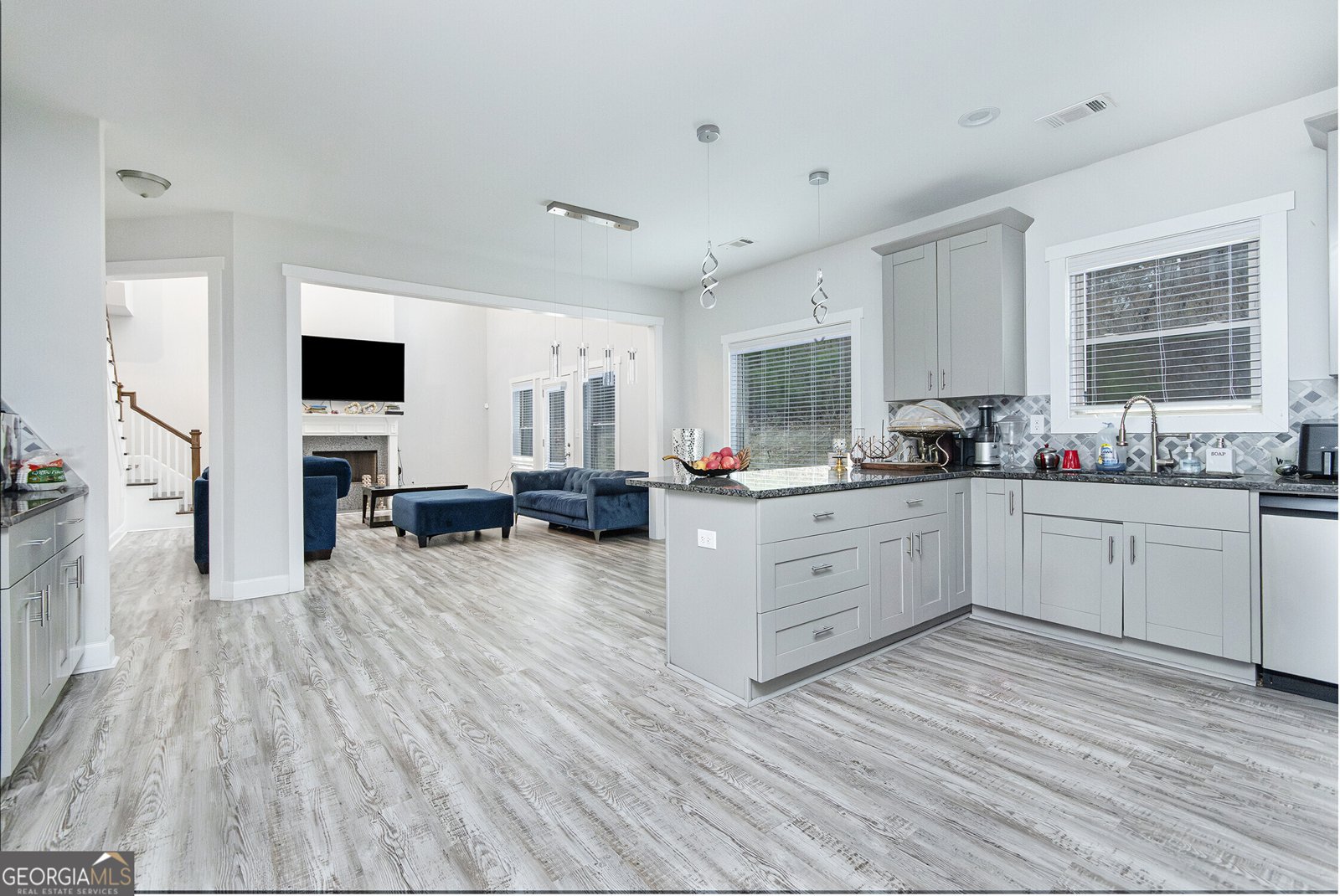 5659 Eternal Drive South Fulton - Photo 9