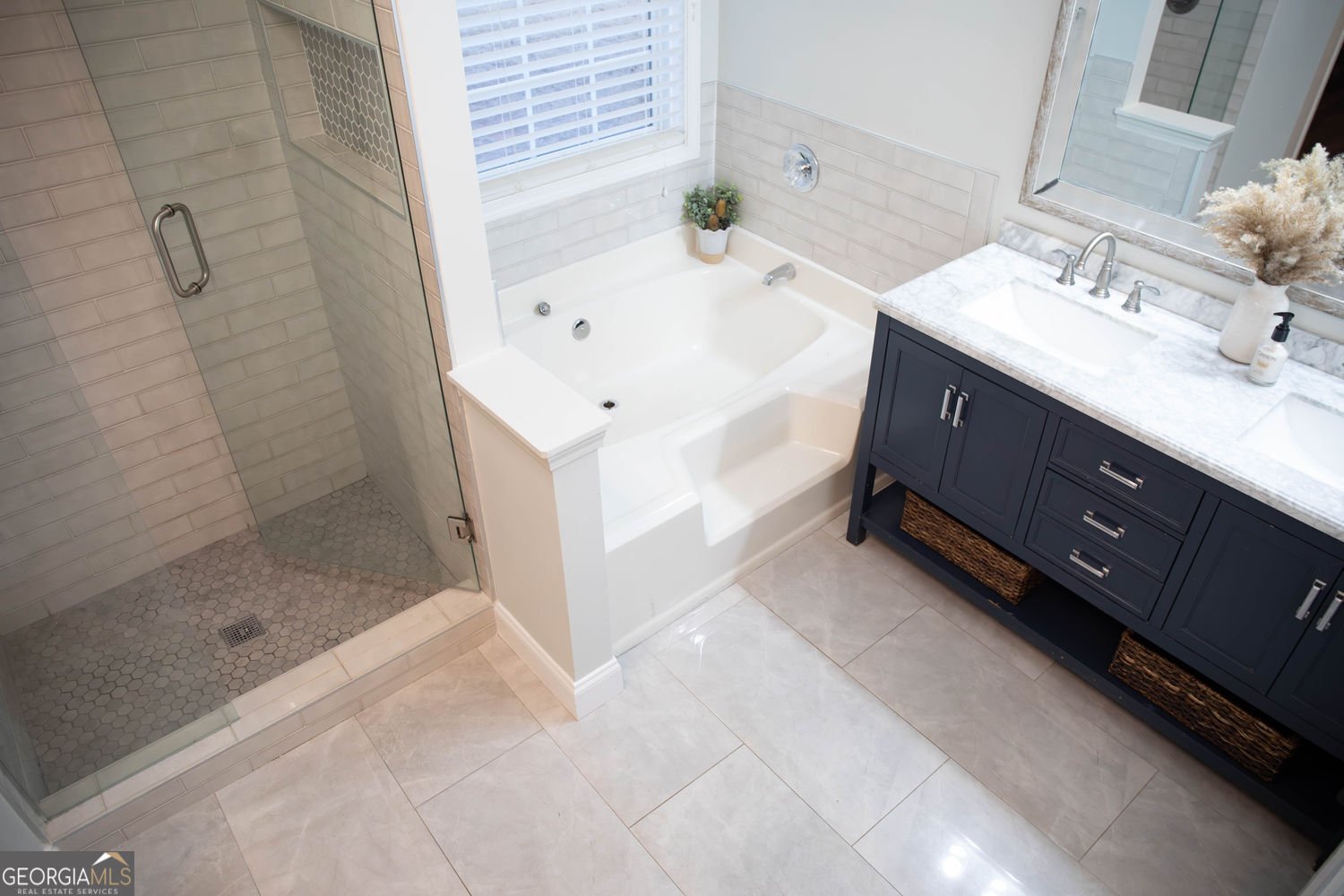 5740 Rolling Meadow Lane Flowery Branch - Photo 6