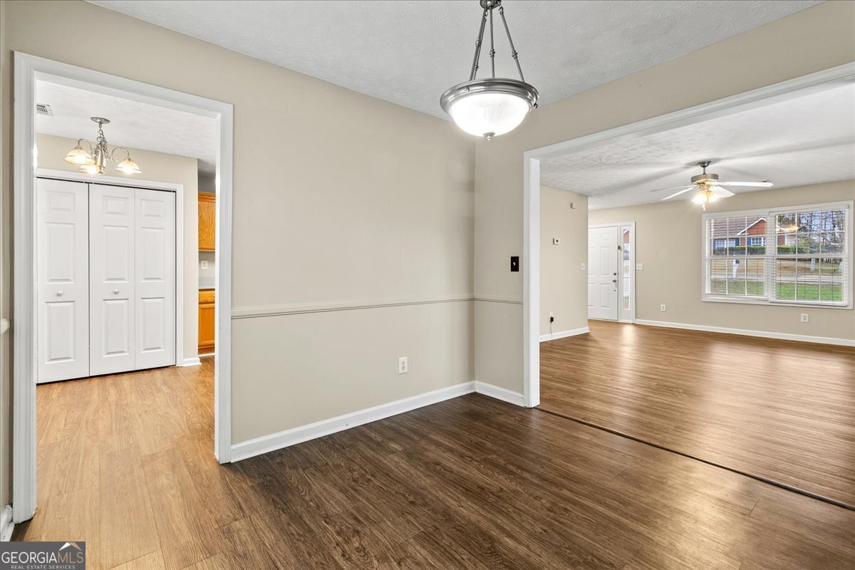 125 Sanders Walk McDonough - Photo 12