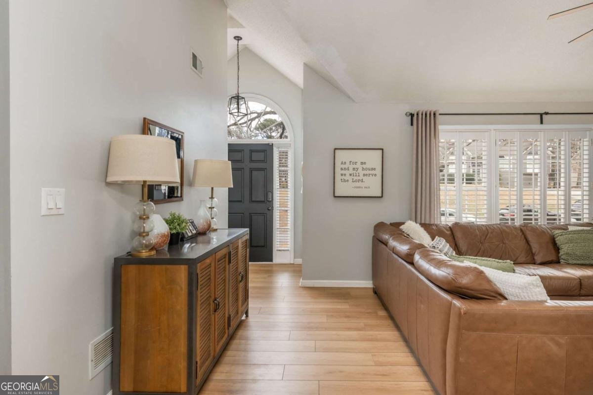 414 Etowah Valley Way Woodstock - Photo 6