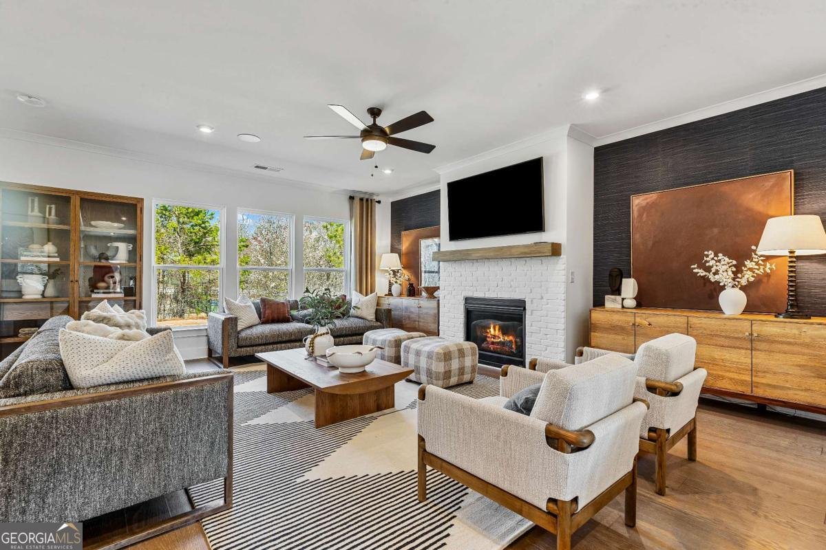 5310 Hyde Grove Drive Cumming - Photo 10