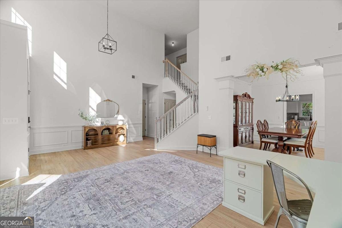 108 Woodview Court Woodstock - Photo 10