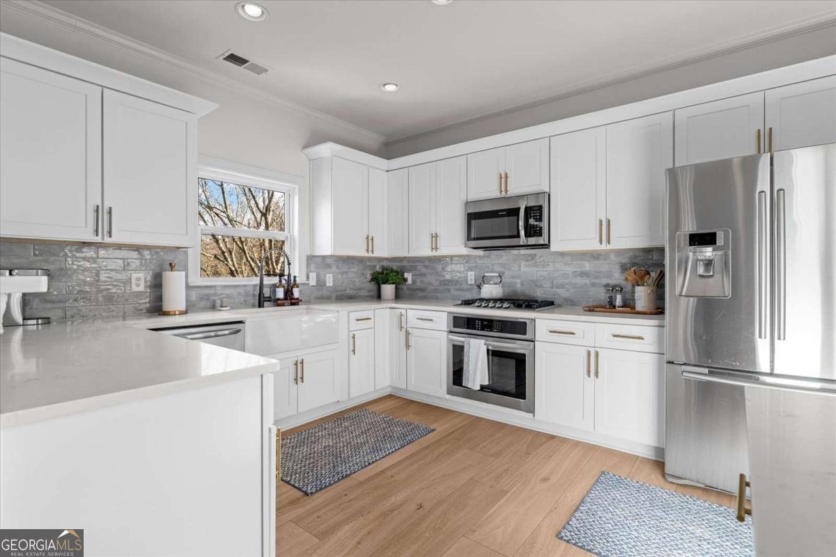 108 Woodview Court Woodstock - Photo 15