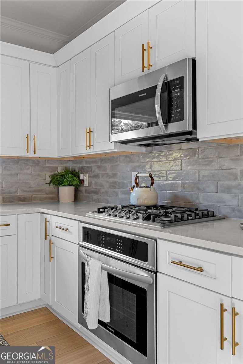 108 Woodview Court Woodstock - Photo 17