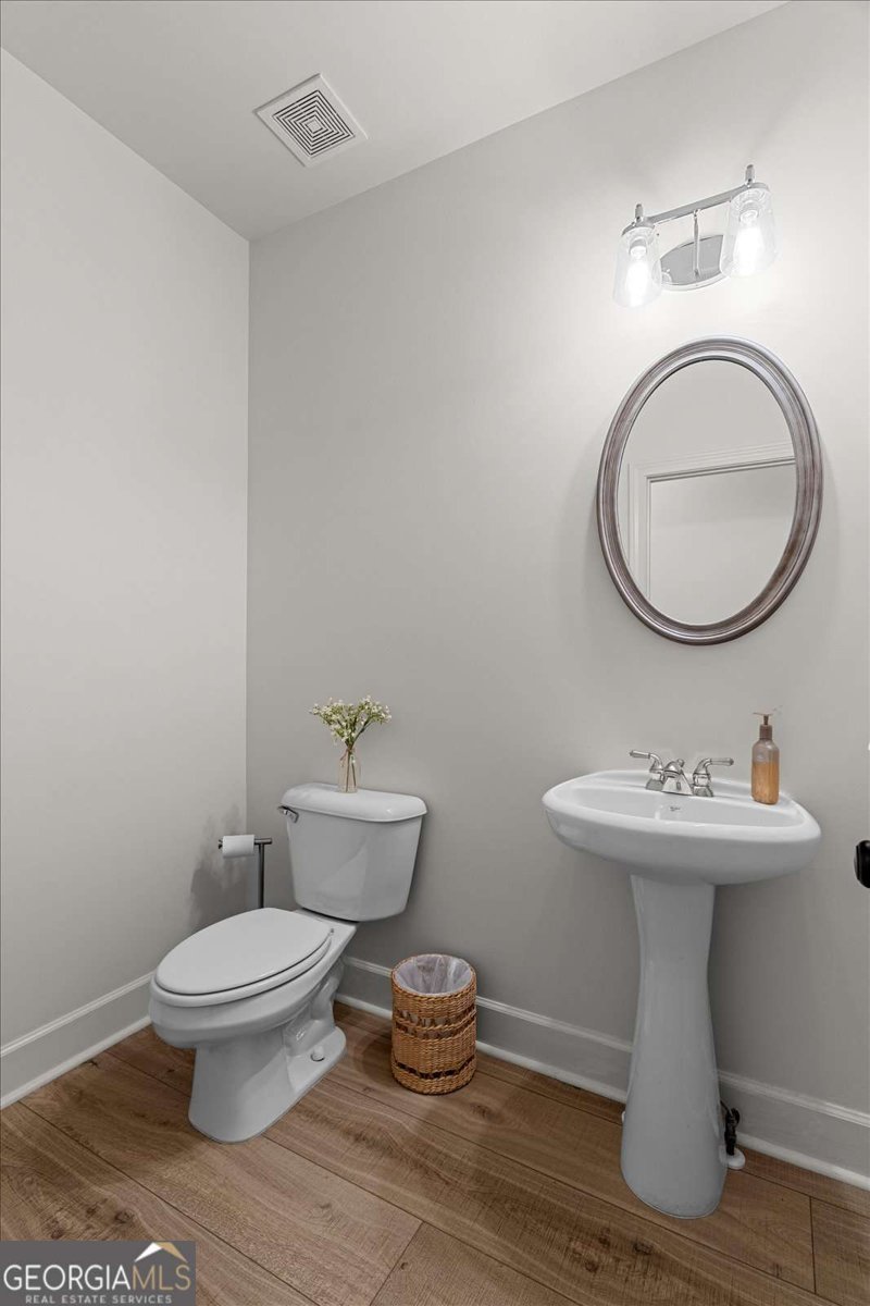 108 Woodview Court Woodstock - Photo 27