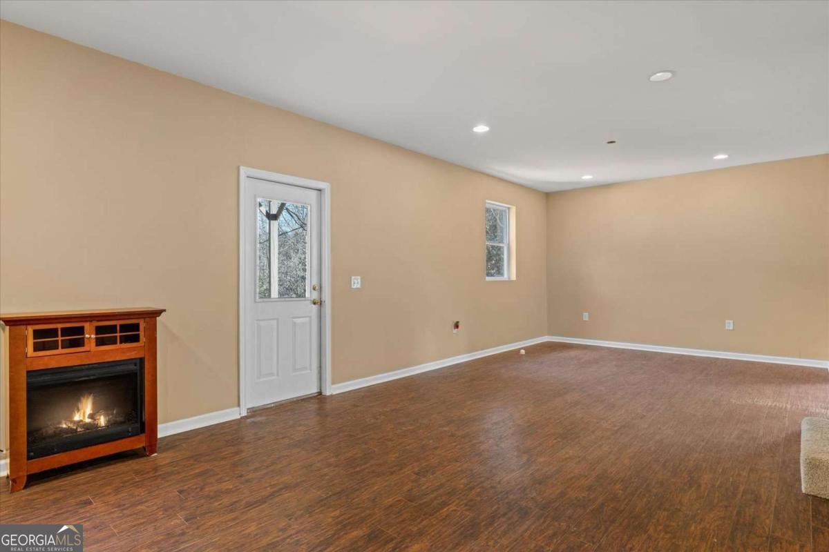 108 Woodview Court Woodstock - Photo 30