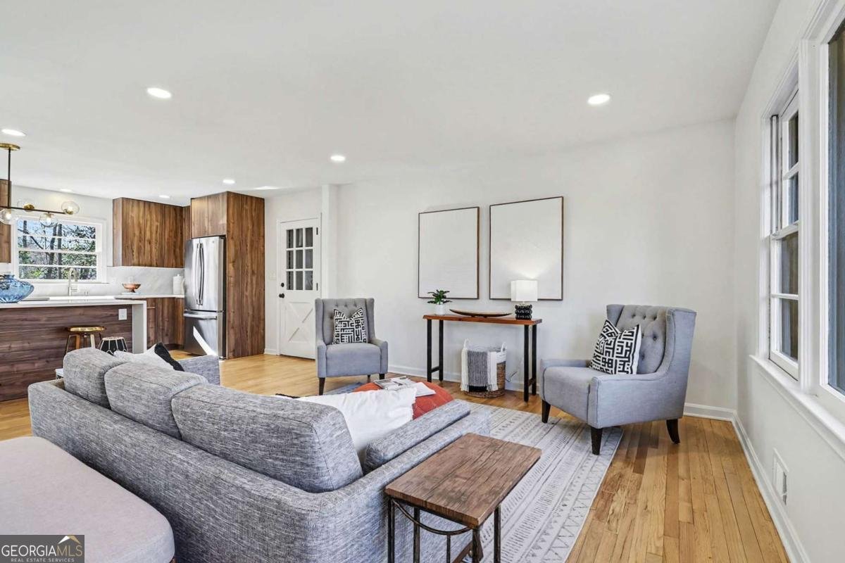 2465 Sunset Drive Atlanta - Photo 6