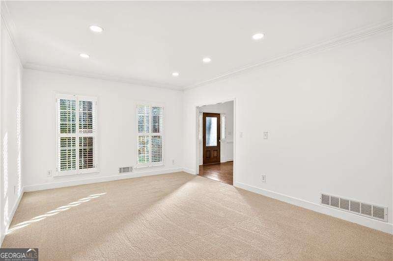 140 Derby Forest Court Roswell - Photo 6