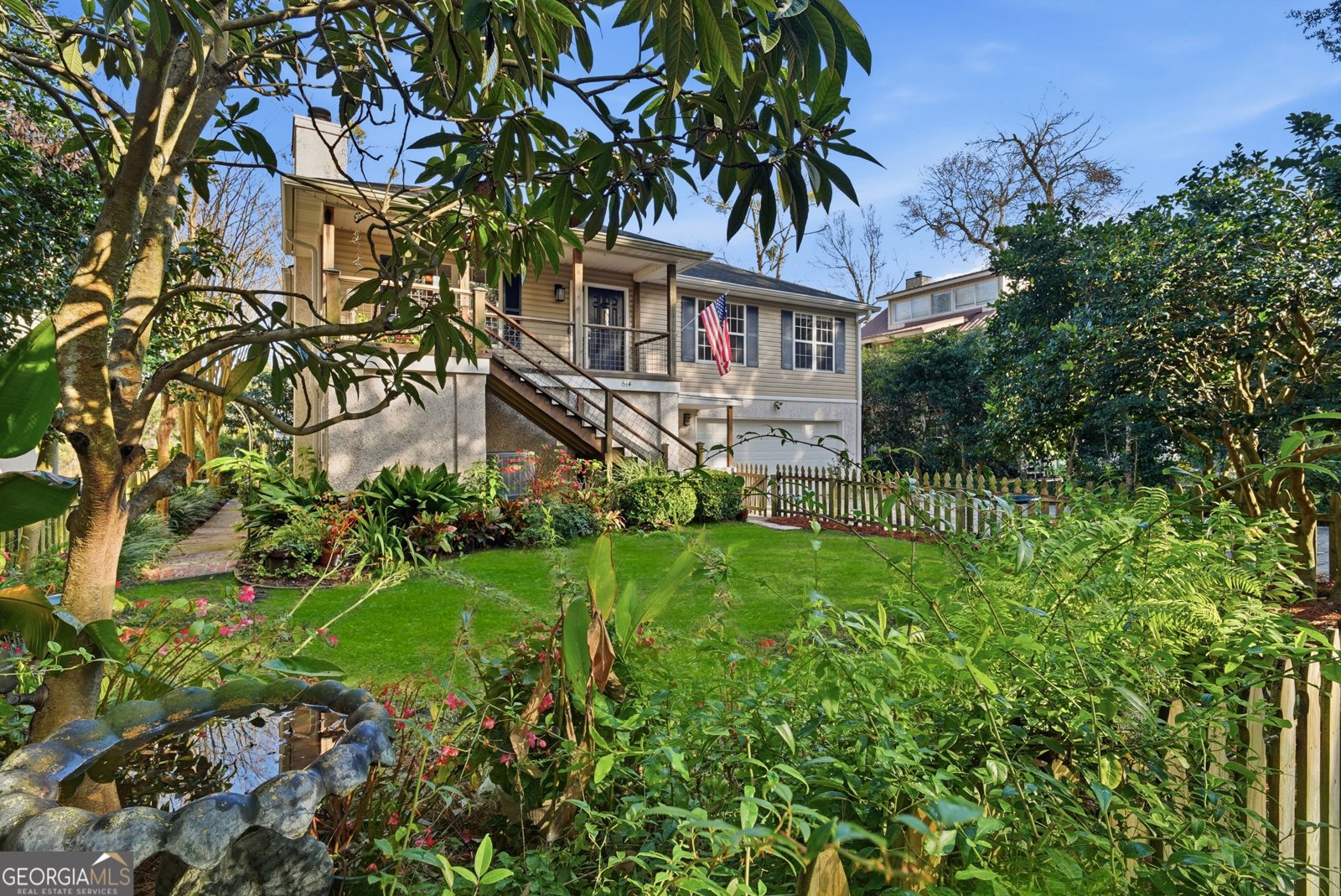 614 Palmetto Street St. Simons - Photo 1