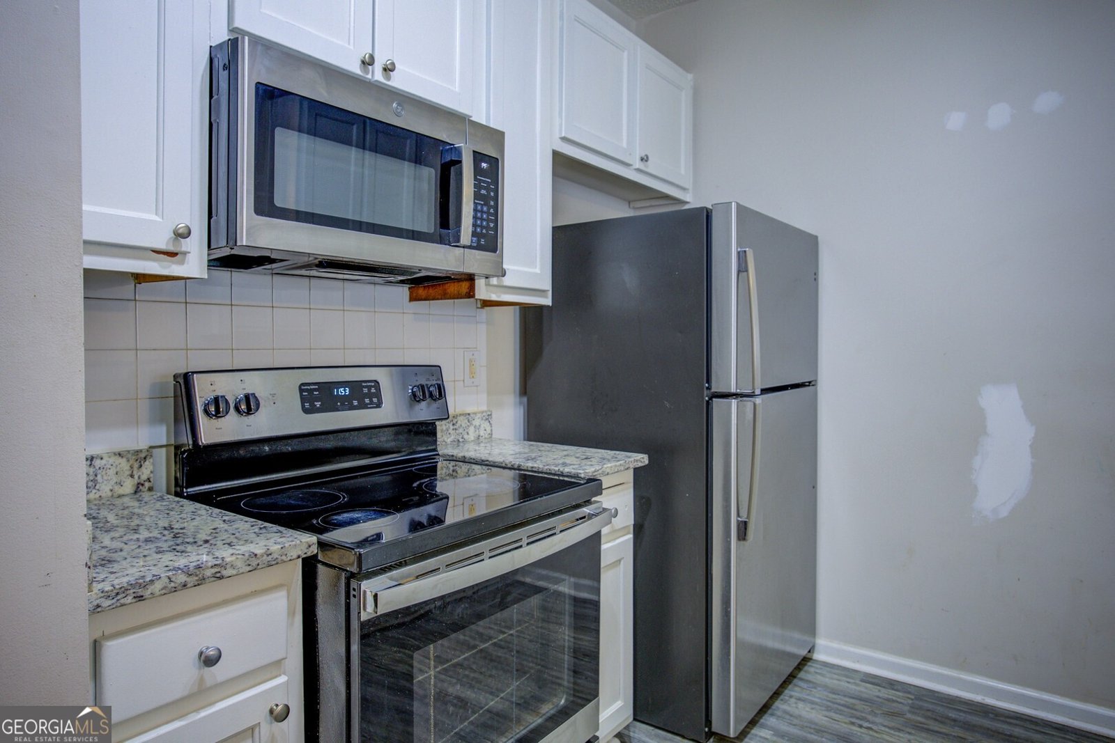 7669 Commerce Court Riverdale - Photo 10