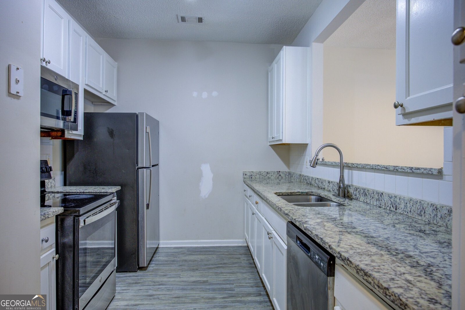 7669 Commerce Court Riverdale - Photo 11