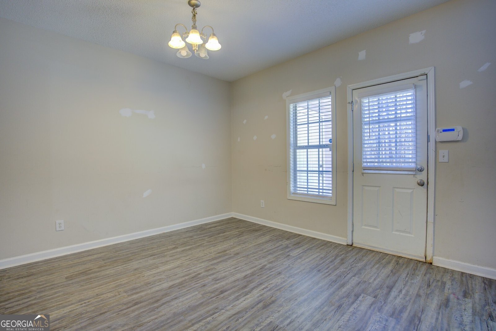 7669 Commerce Court Riverdale - Photo 12