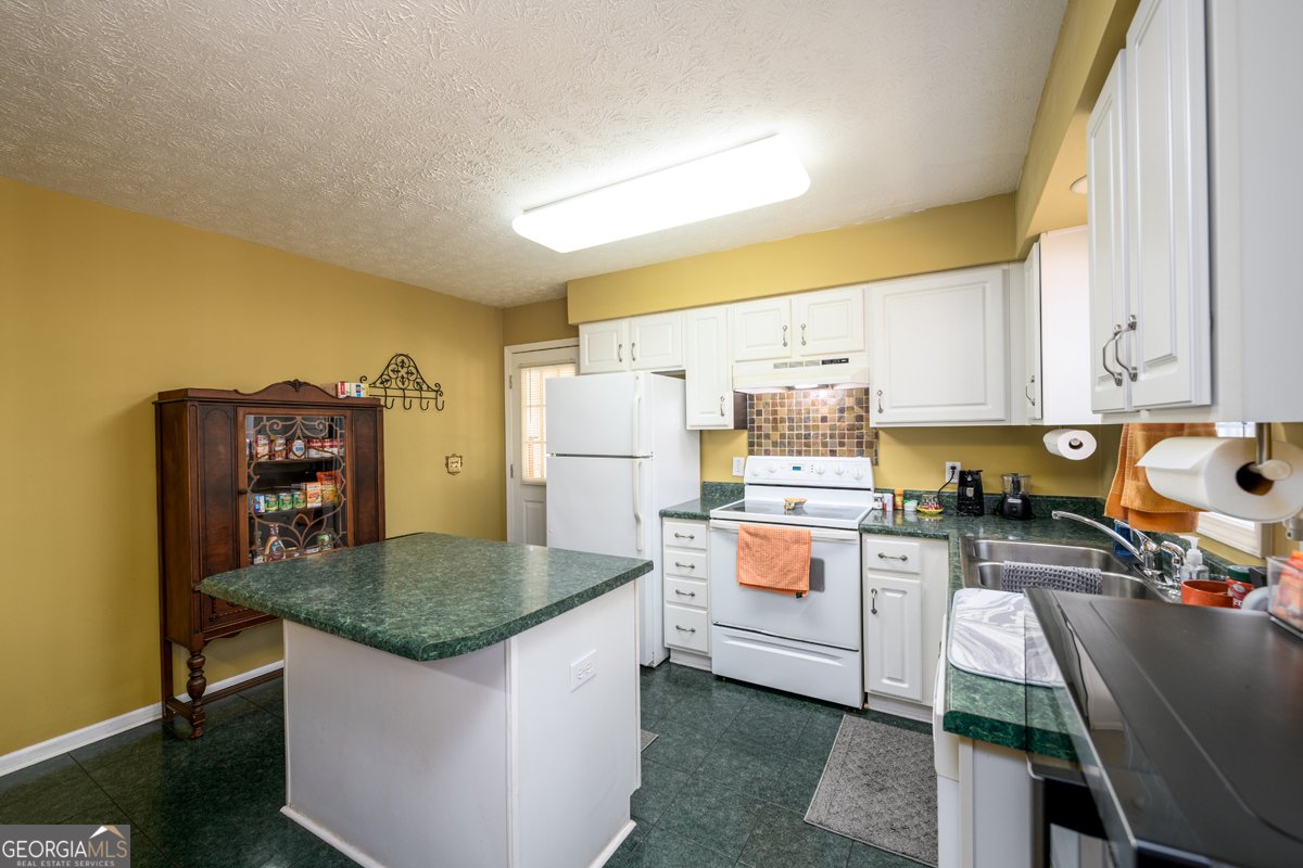 255 Bob Holman Road Athens - Photo 16