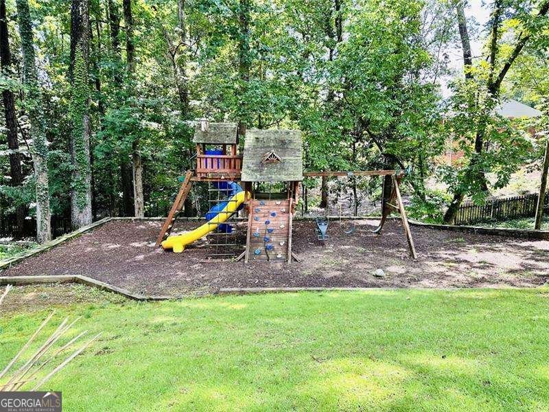 525 FOREST HILLS Drive Atlanta - Photo 43