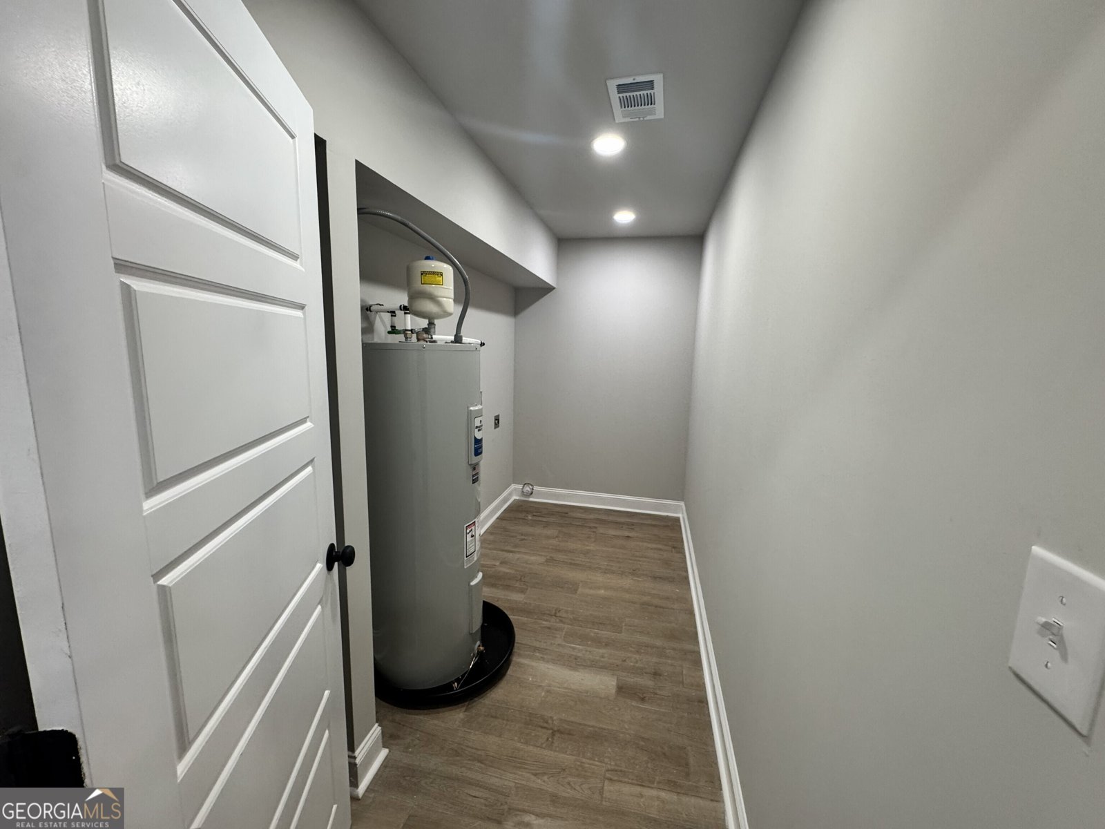 305 4th Street Warner Robins - Photo 8