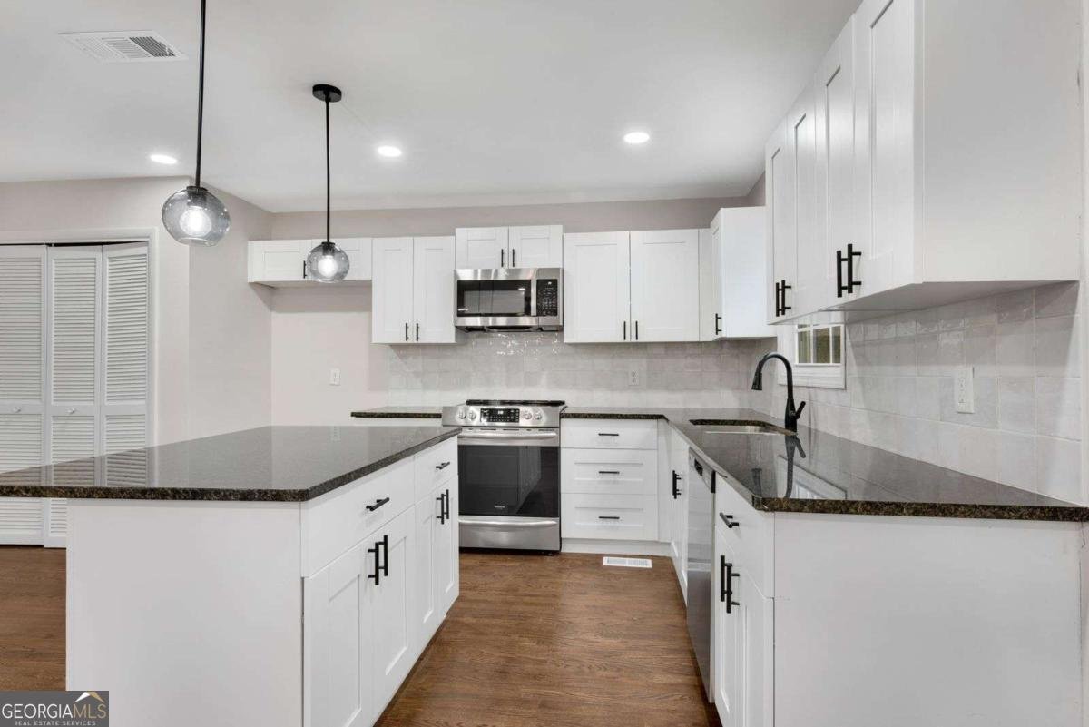 3251 Stoney Acres Drive Kennesaw - Photo 8