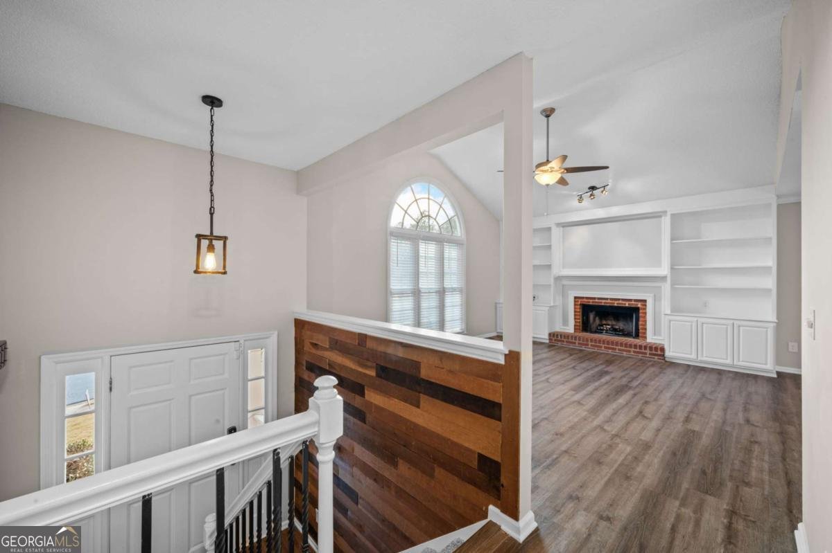 703 Players Court Woodstock - Photo 6