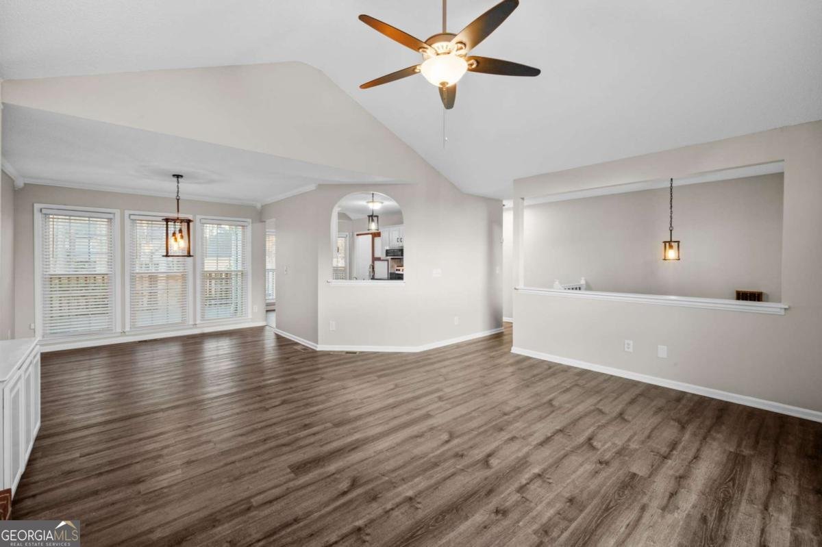 703 Players Court Woodstock - Photo 8