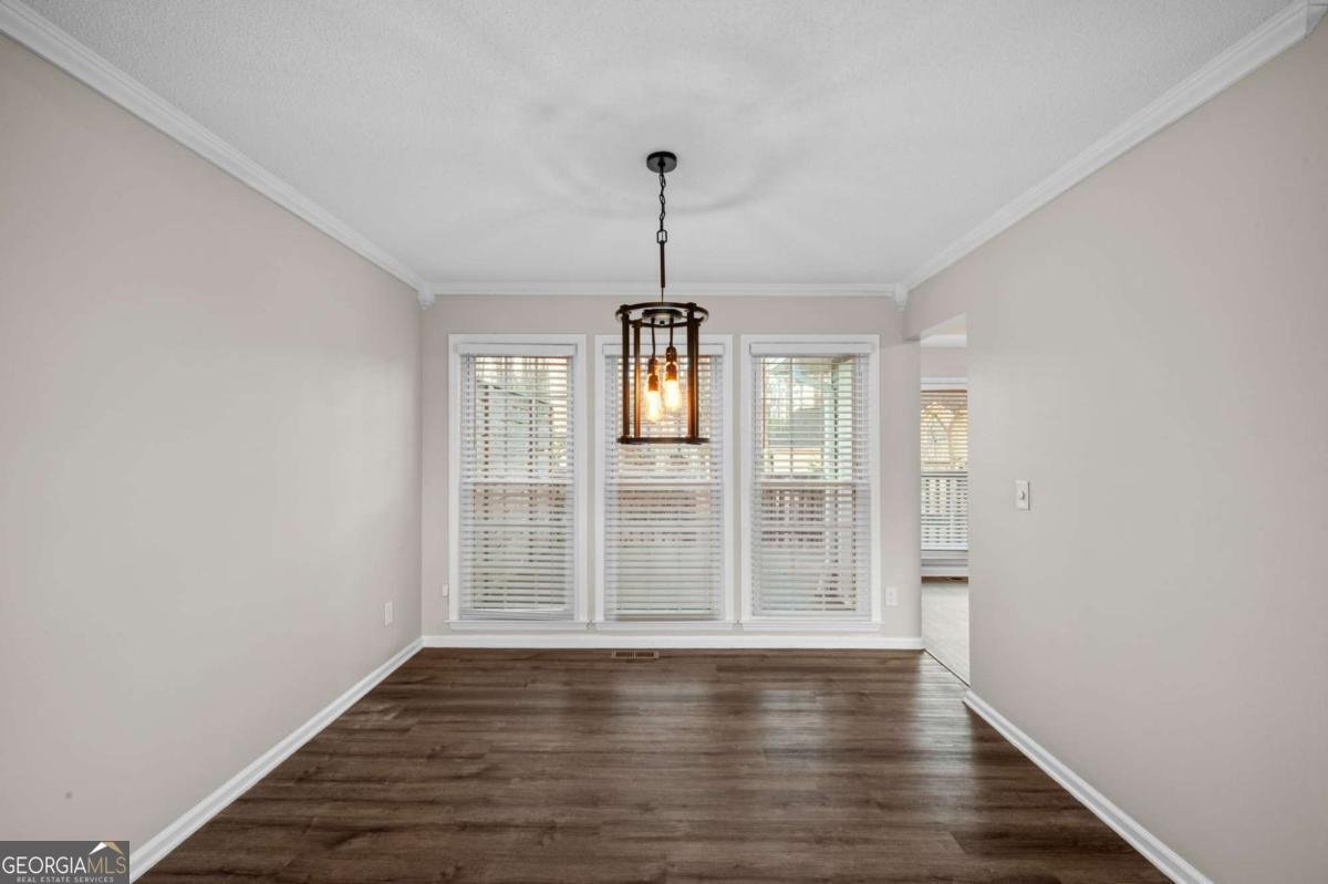 703 Players Court Woodstock - Photo 9